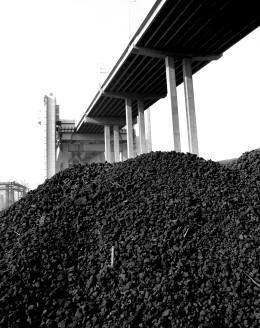 越南钢厂启动“铁矿石换焦煤”贸易新模式，中越经贸合作再添新篇章