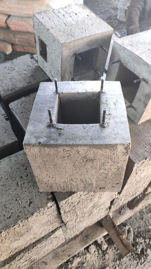 定兴县聚拓水泥制品厂 专业预埋件底座与光伏水泥墩 赋能基建配套升级